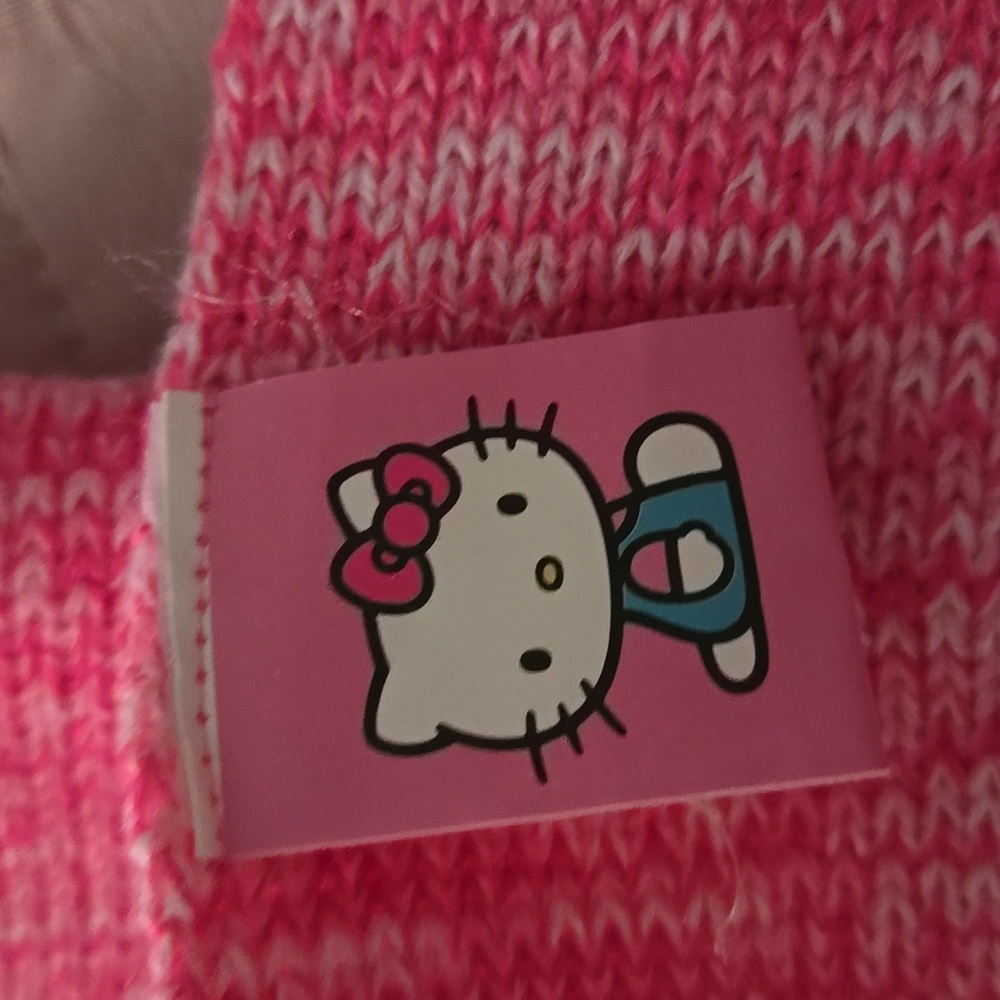Hello Kitty - Picture 3 of 6